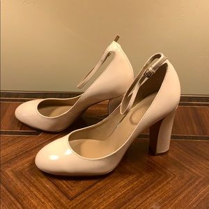 Banana Republic Shoes